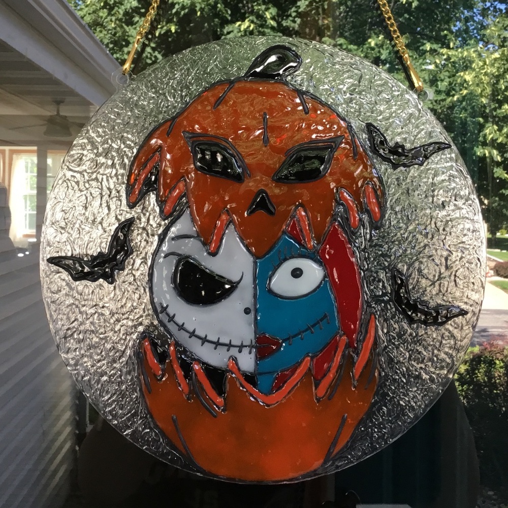 Hand Painted Stained Glass Halloween Decoration on 10 X 10 inch Acrylic Circle. - Picture 3 of 7